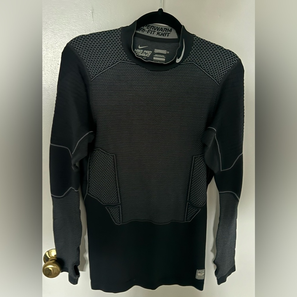 (SEND OFFERS) Nike Pro Combat Hyperwarm Flex Dri-Fit Knit Compression Shirt